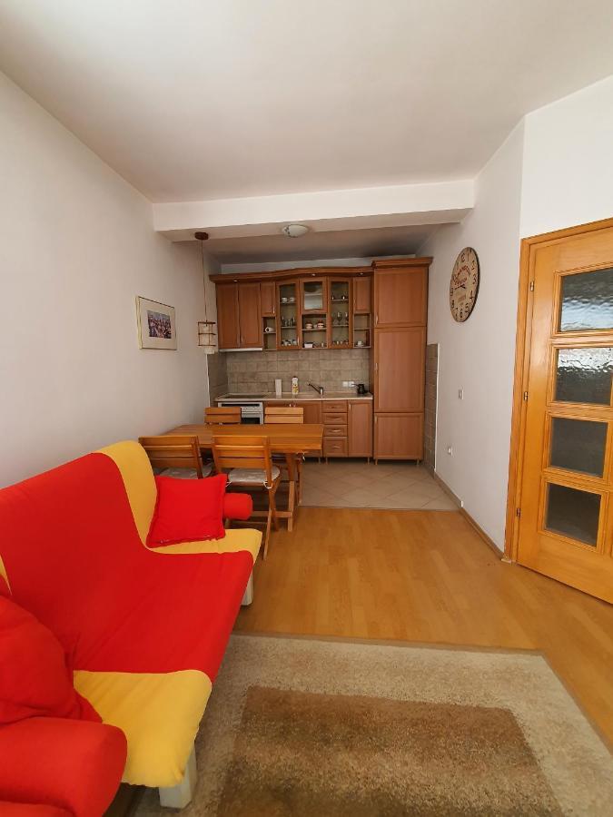 Zogu Apartments - City View Prishtinë Ngoại thất bức ảnh